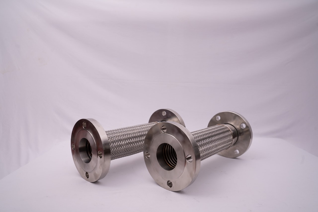 SS Corrugated Hose Assemblies
